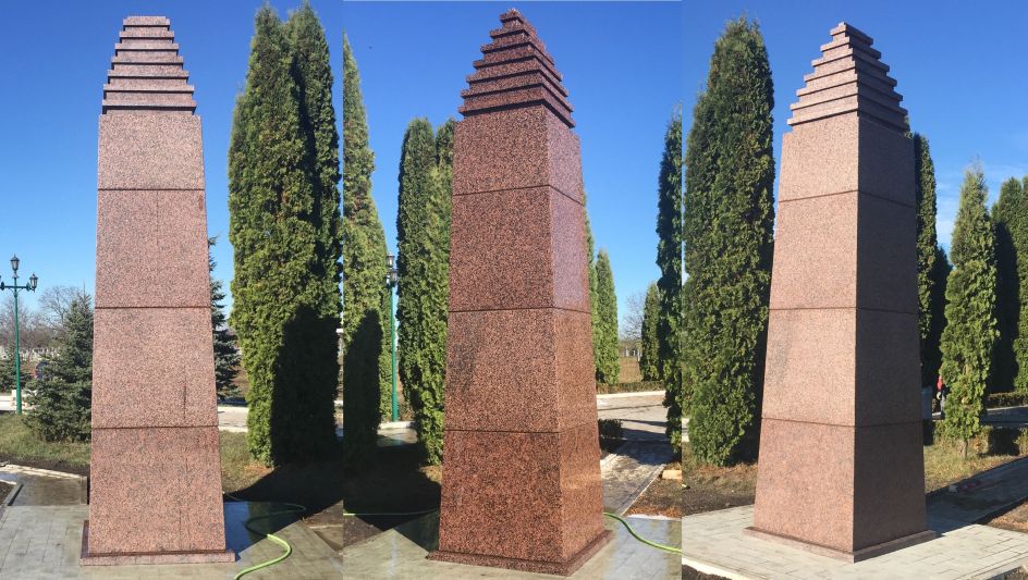 фото Обелиски из гранита Балморал Ред для кладбища в с.Чермент